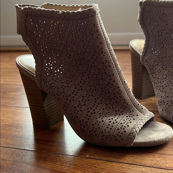 LC Lauren Conrad Hazelnut Peep Toe Boots - Picture 3 of 5